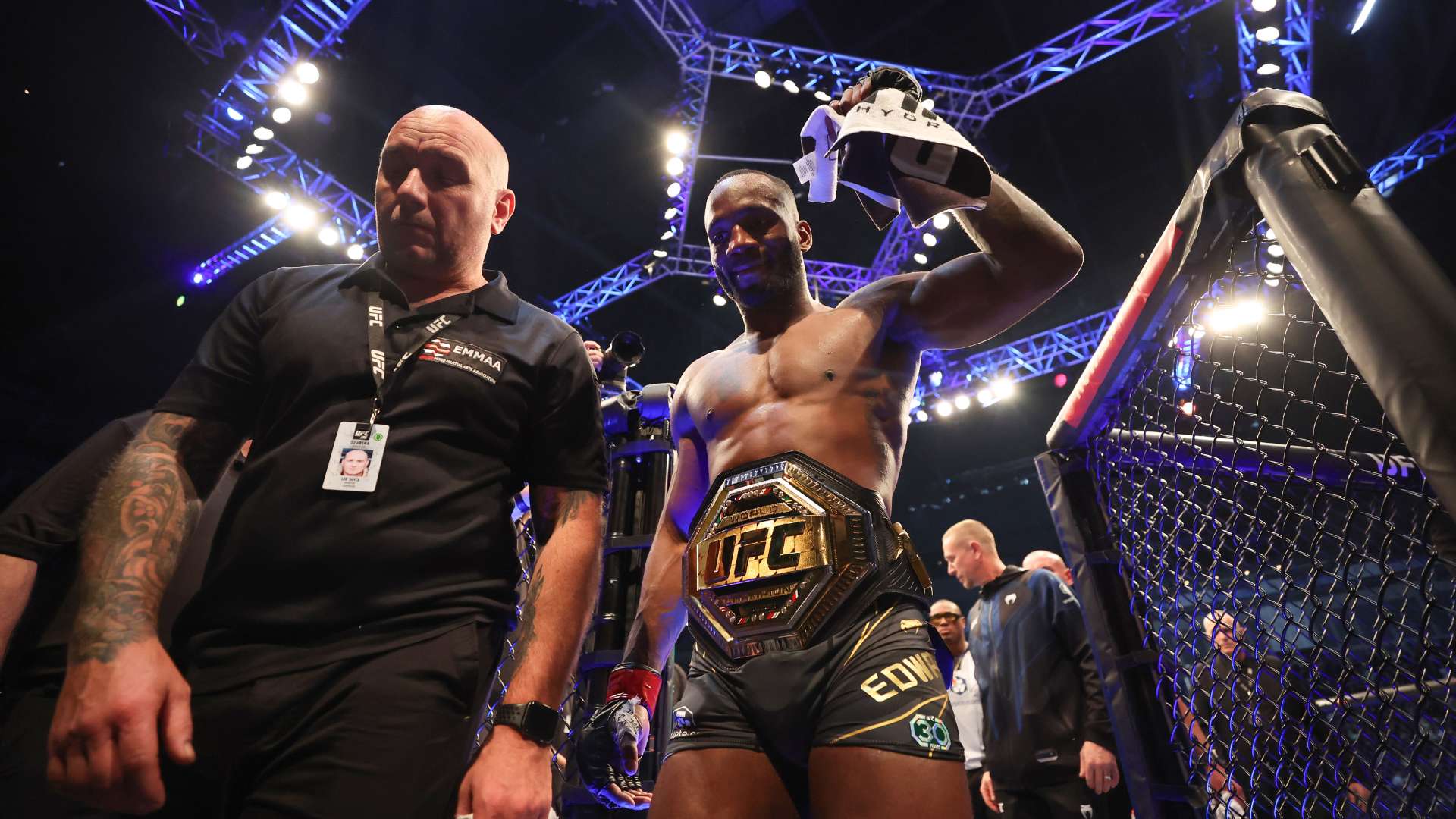 总共打入了 总共打入了